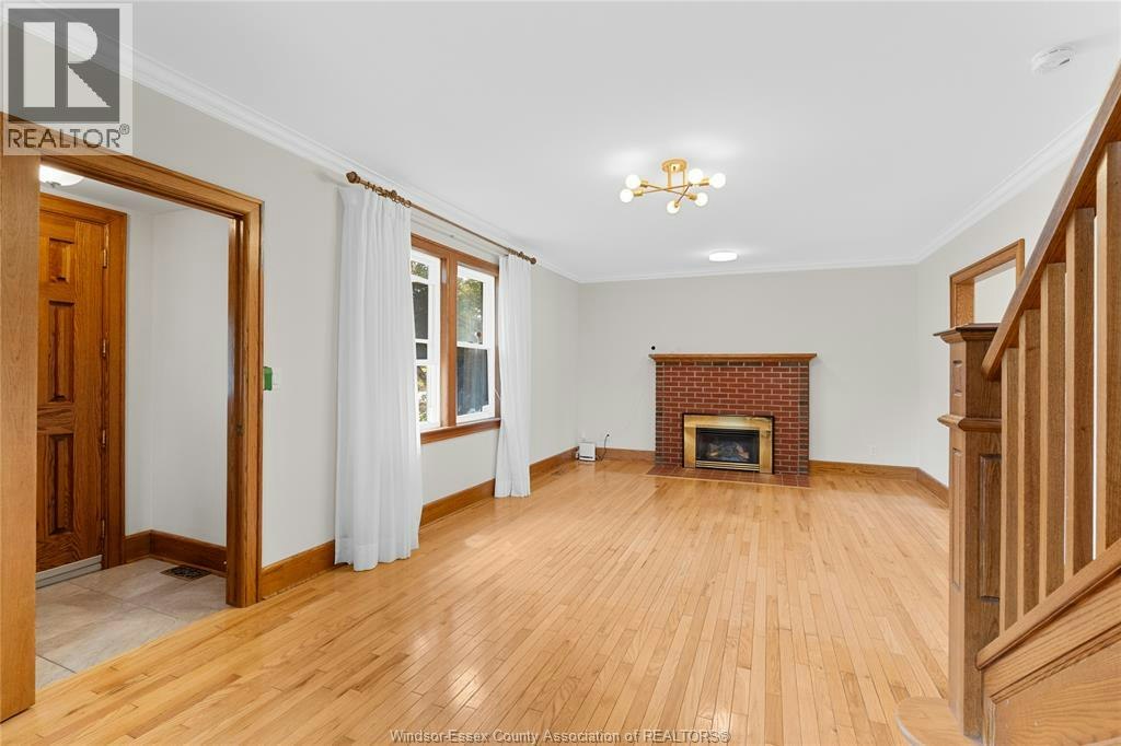 192 Shepherd Street East, Windsor, ON, N9X 2K3 - 7