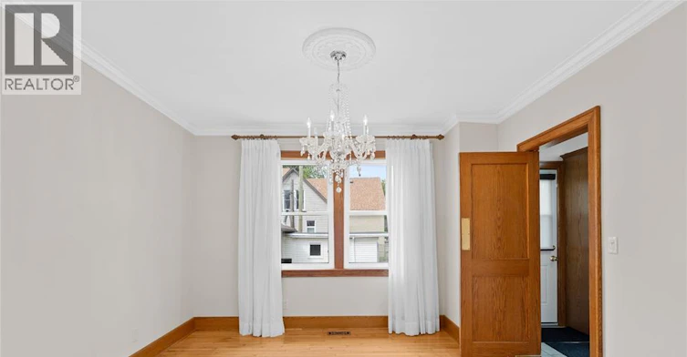 192 Shepherd Street East, Windsor, ON, N9X 2K3 - 16