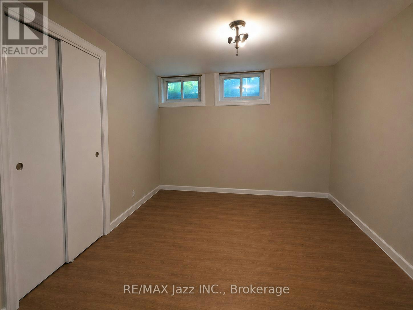 B-624 Stewart Street, Peterborough, ON, K9H 4C3 - 5
