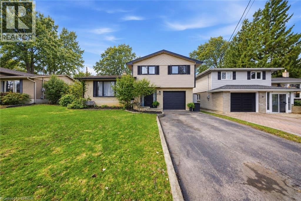 29 Allwood Street, Brantford, ON, N3R 2V2
