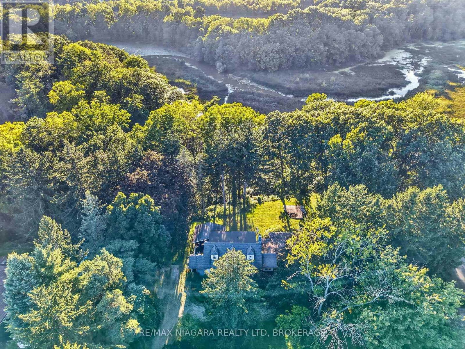 1577 Gregory Road, St. Catharines, ON, L2R 6P9