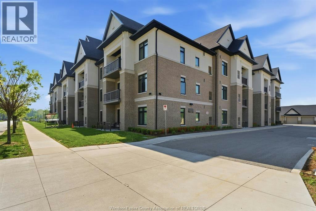 111-1855 Wyoming, Lasalle, ON, N9H 0N8