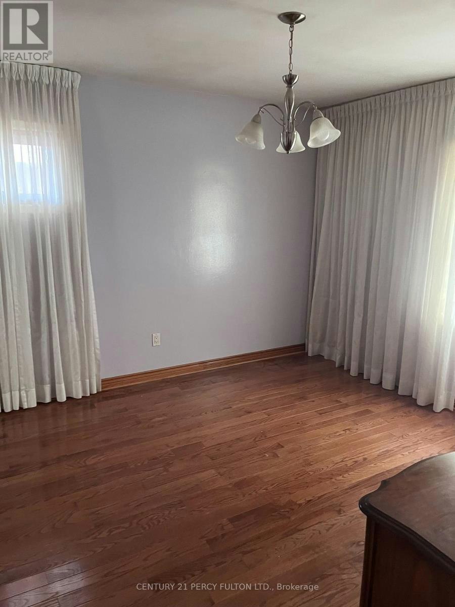 41 Pachino Boulevard, Toronto, ON, M1R 4J6 - 5