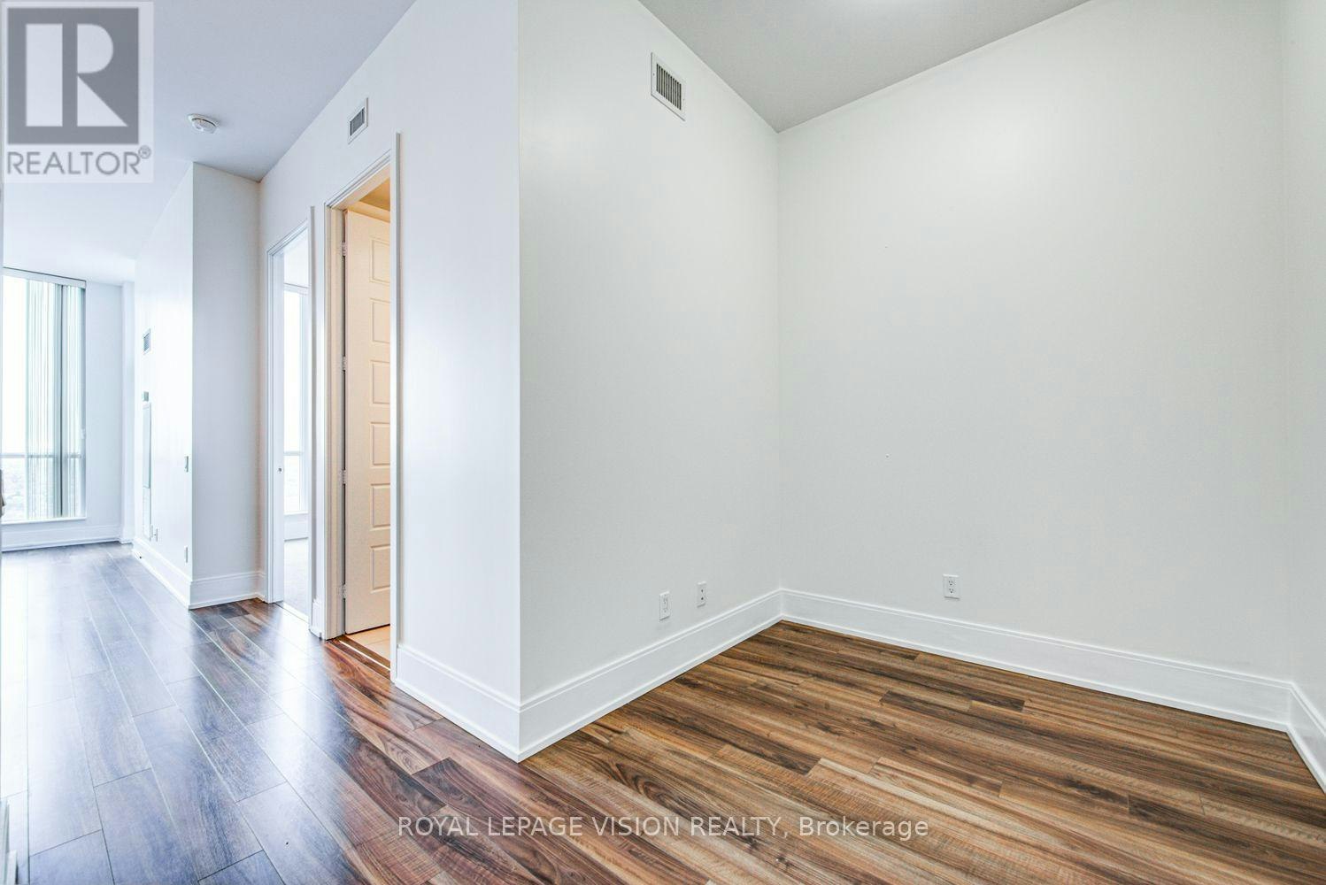 PH5-15 Viking Lane, Toronto, ON, M9B 0A3 - 11