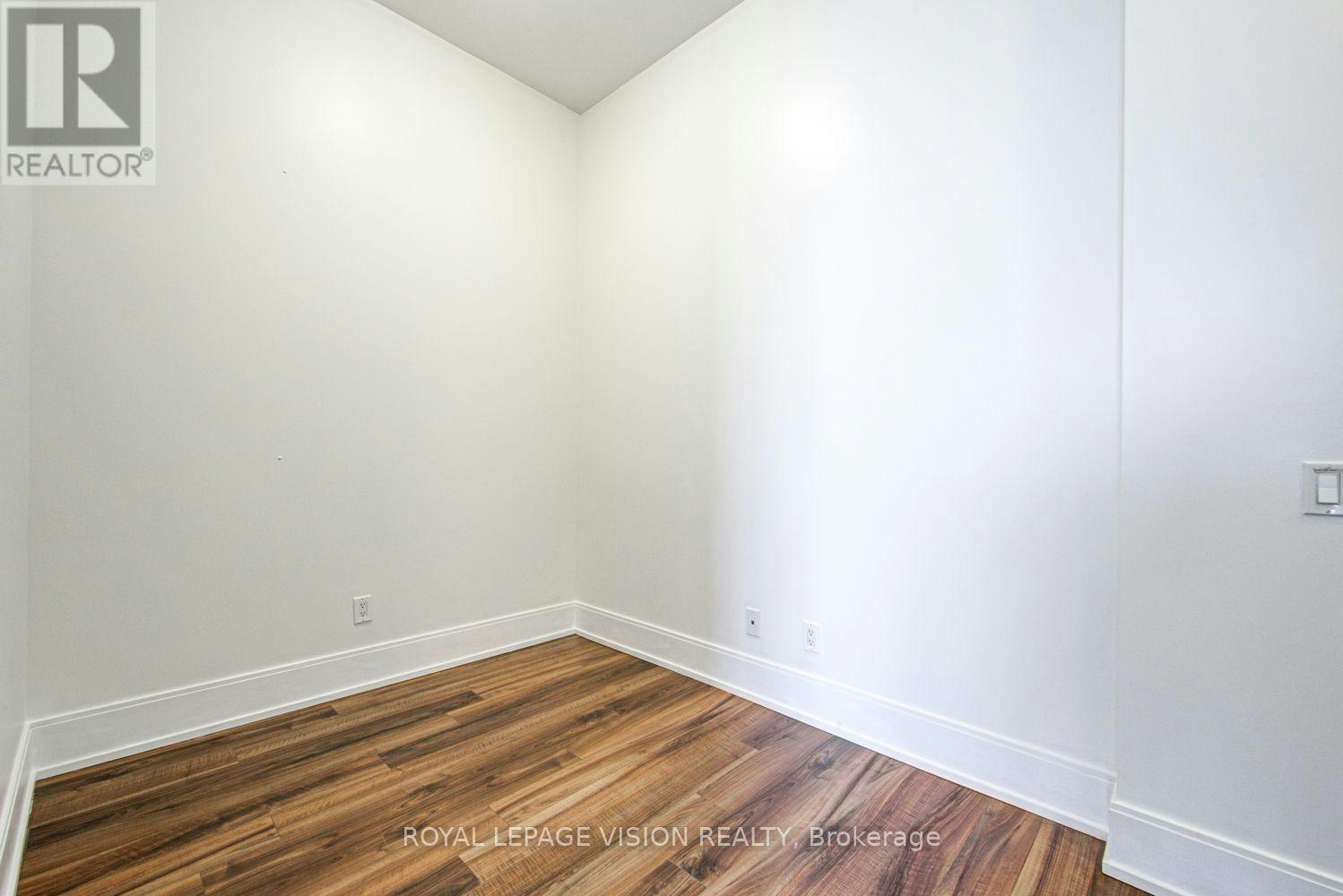 PH5-15 Viking Lane, Toronto, ON, M9B 0A3 - 12