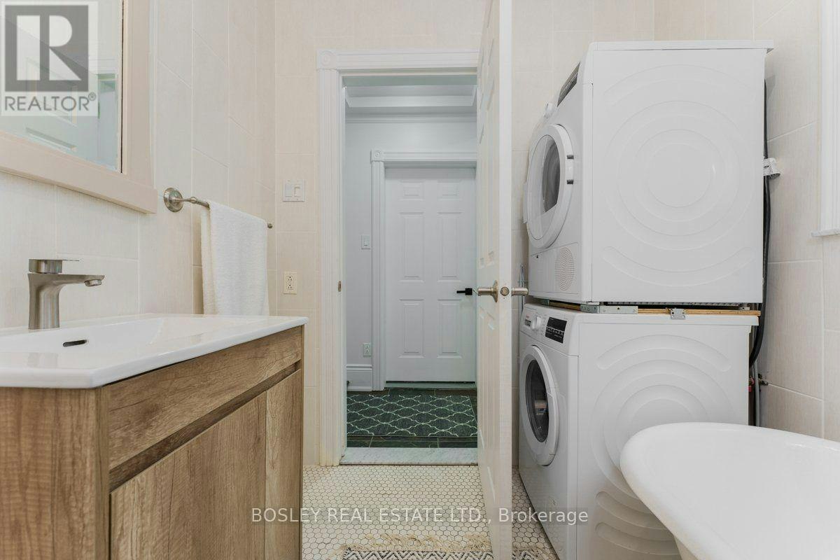 1-11 Boustead Avenue, Toronto, ON, M6R 1Y7 - 8