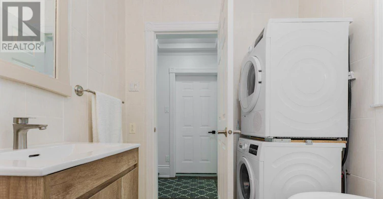 1-11 Boustead Avenue, Toronto, ON, M6R 1Y7 - 8
