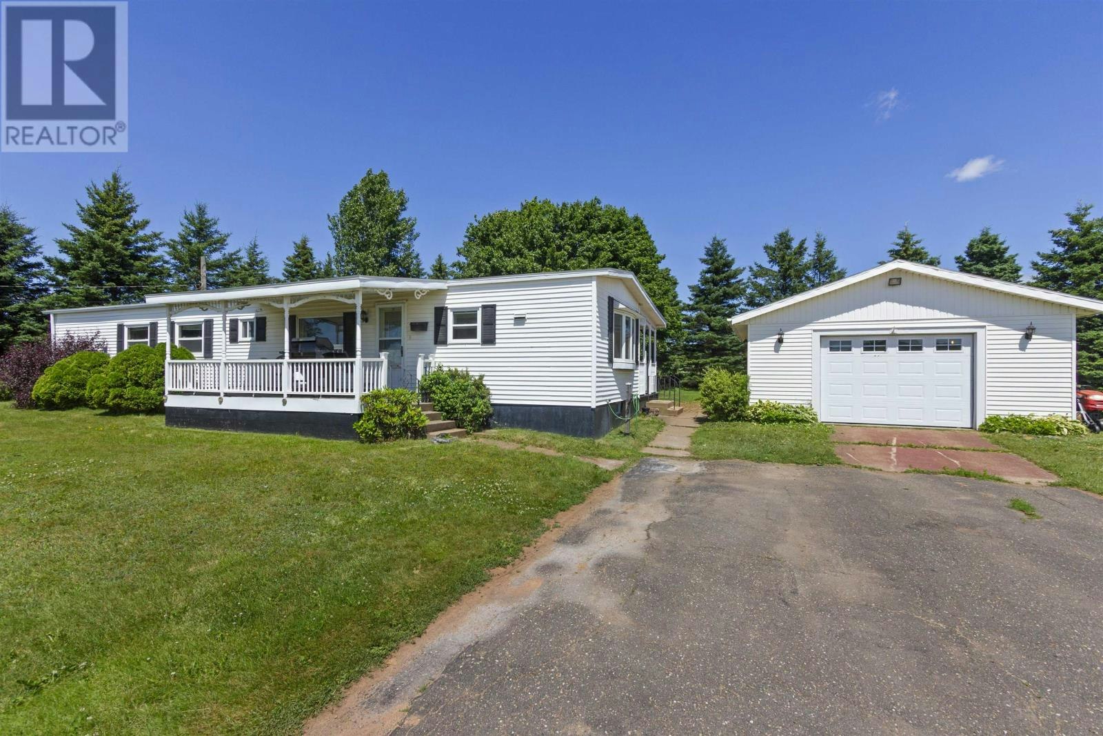 17478 2 Route, Charlottetown, PE, C1E 0W2