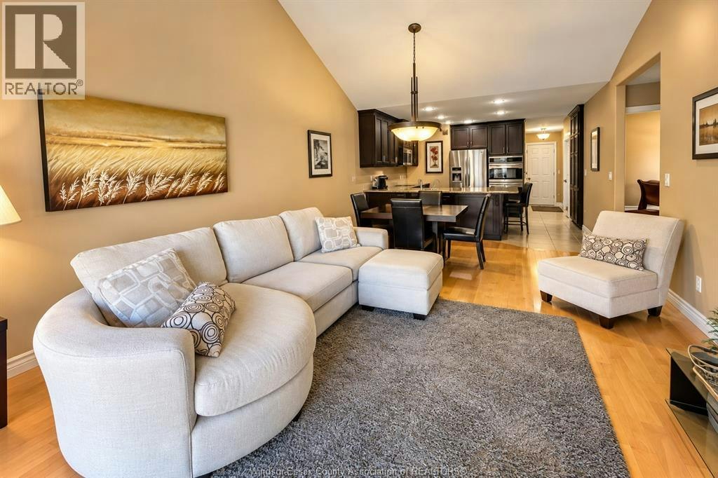 418 Cooper Crescent, Lakeshore, ON, N0R 1A0 - 9