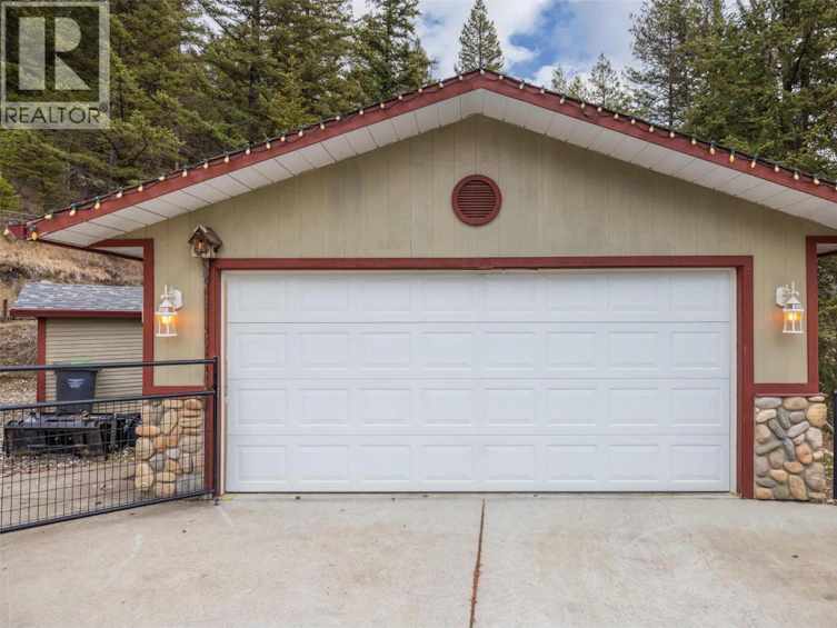 12300 E E 33 Highway Highway, Kelowna, BC, V1P 1K4 - 57