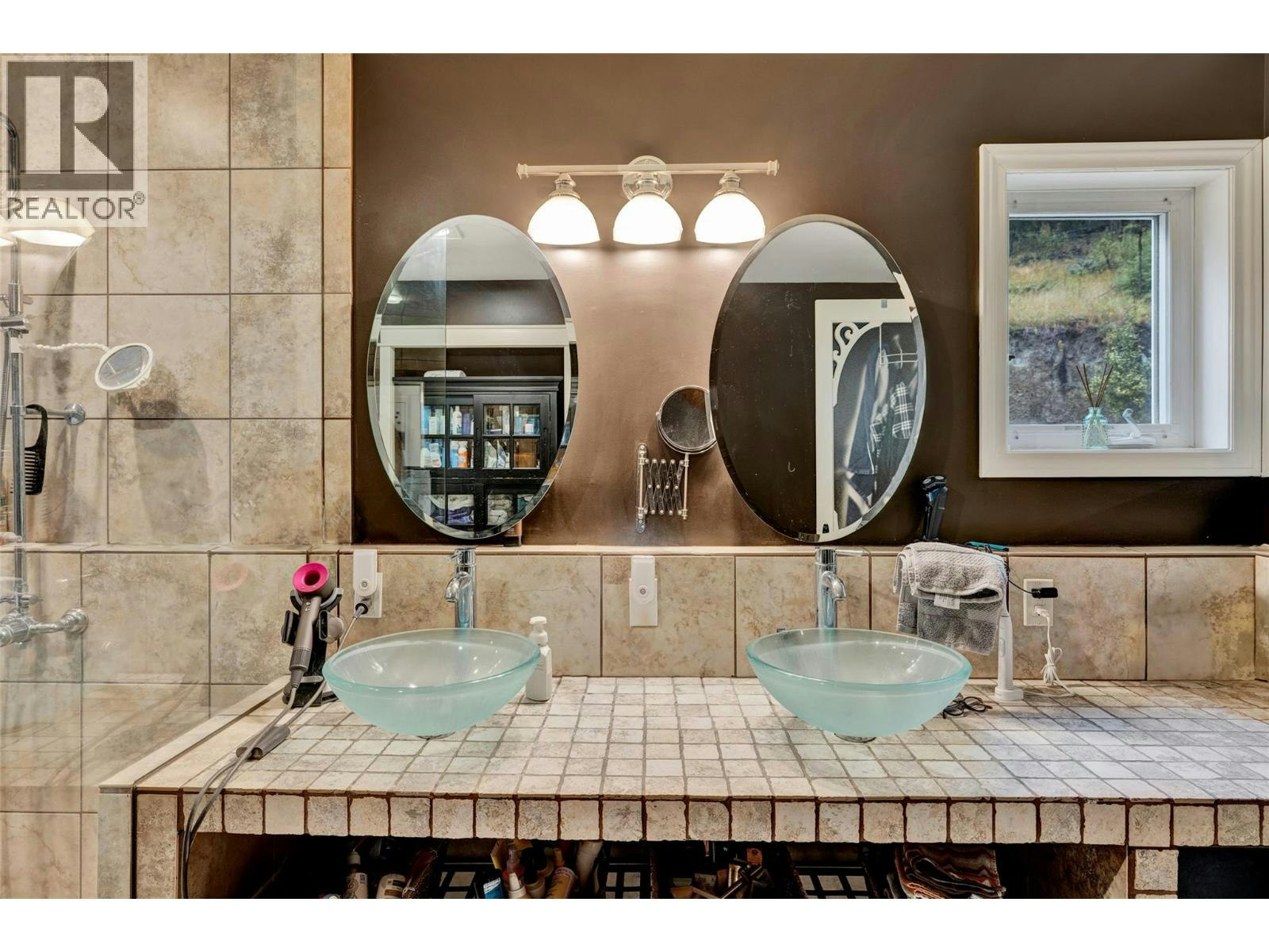 12300 E E 33 Highway Highway, Kelowna, BC, V1P 1K4 - 52