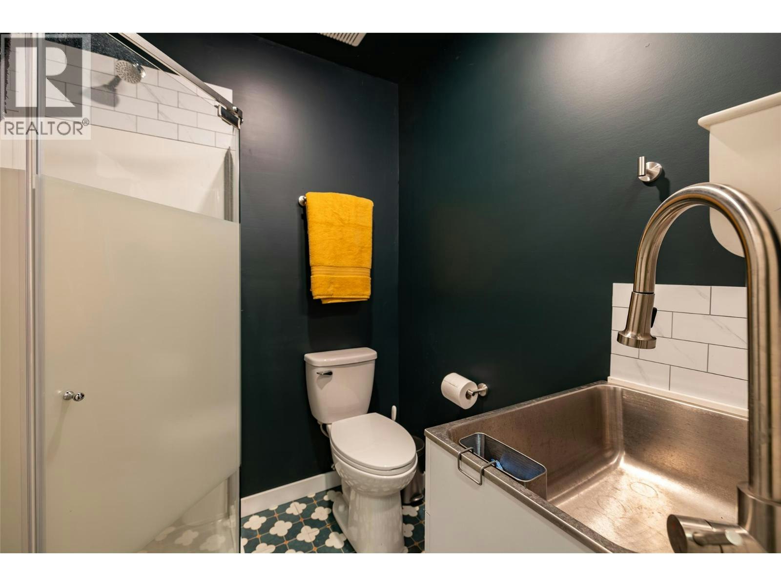 12300 E E 33 Highway Highway, Kelowna, BC, V1P 1K4 - 72