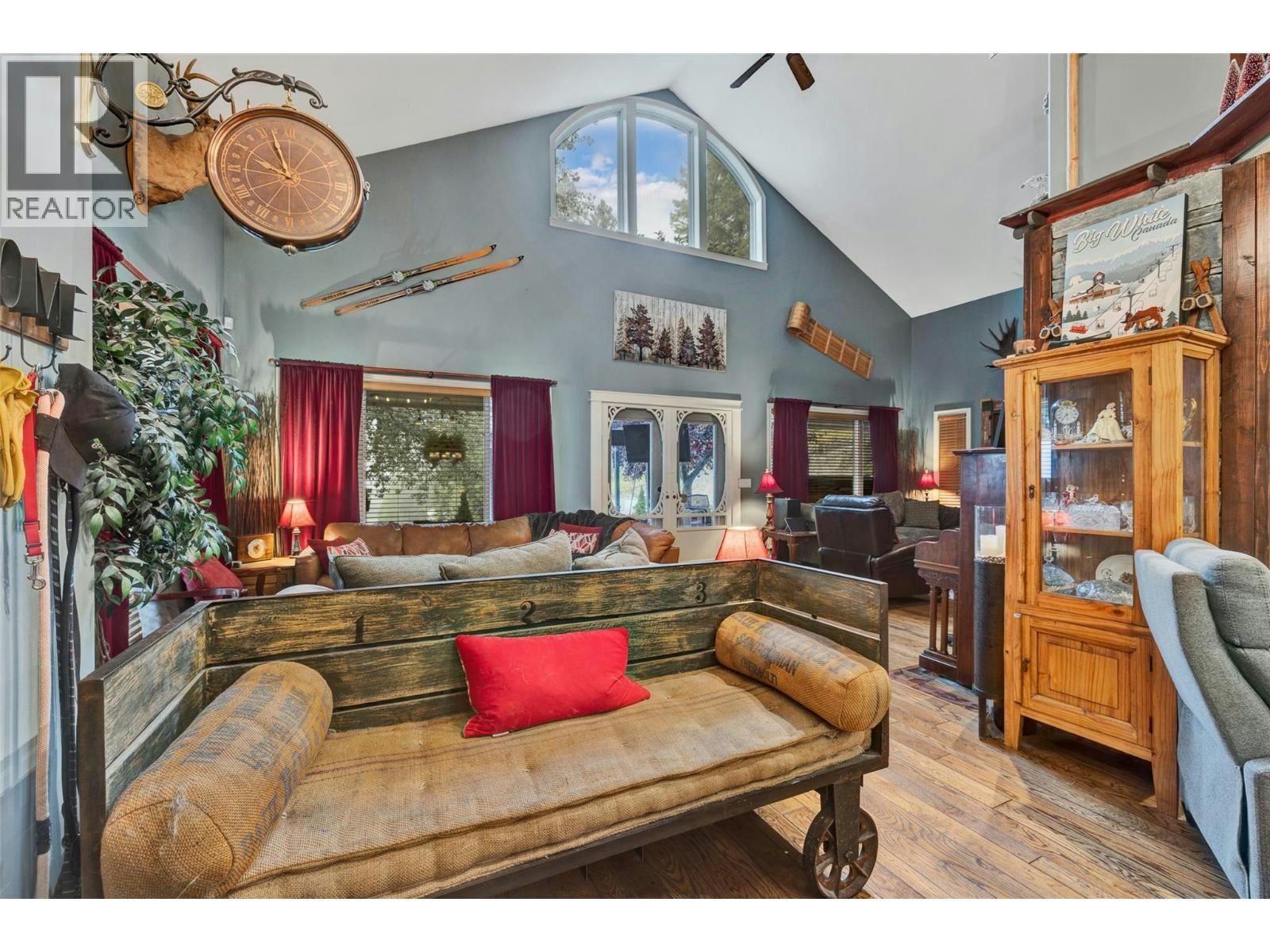 12300 E E 33 Highway Highway, Kelowna, BC, V1P 1K4 - 17