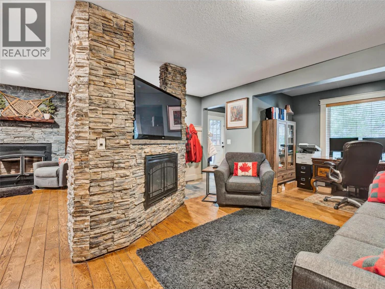 12300 E E 33 Highway Highway, Kelowna, BC, V1P 1K4 - 39