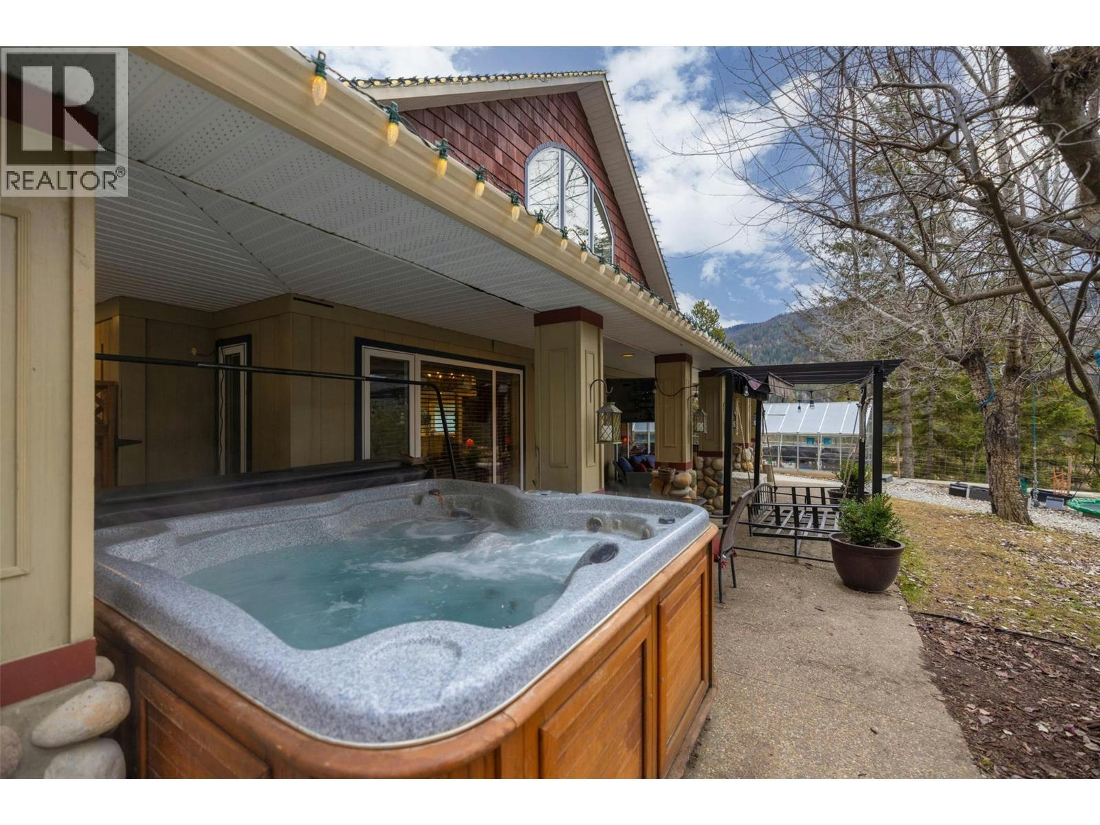 12300 E E 33 Highway Highway, Kelowna, BC, V1P 1K4 - 60