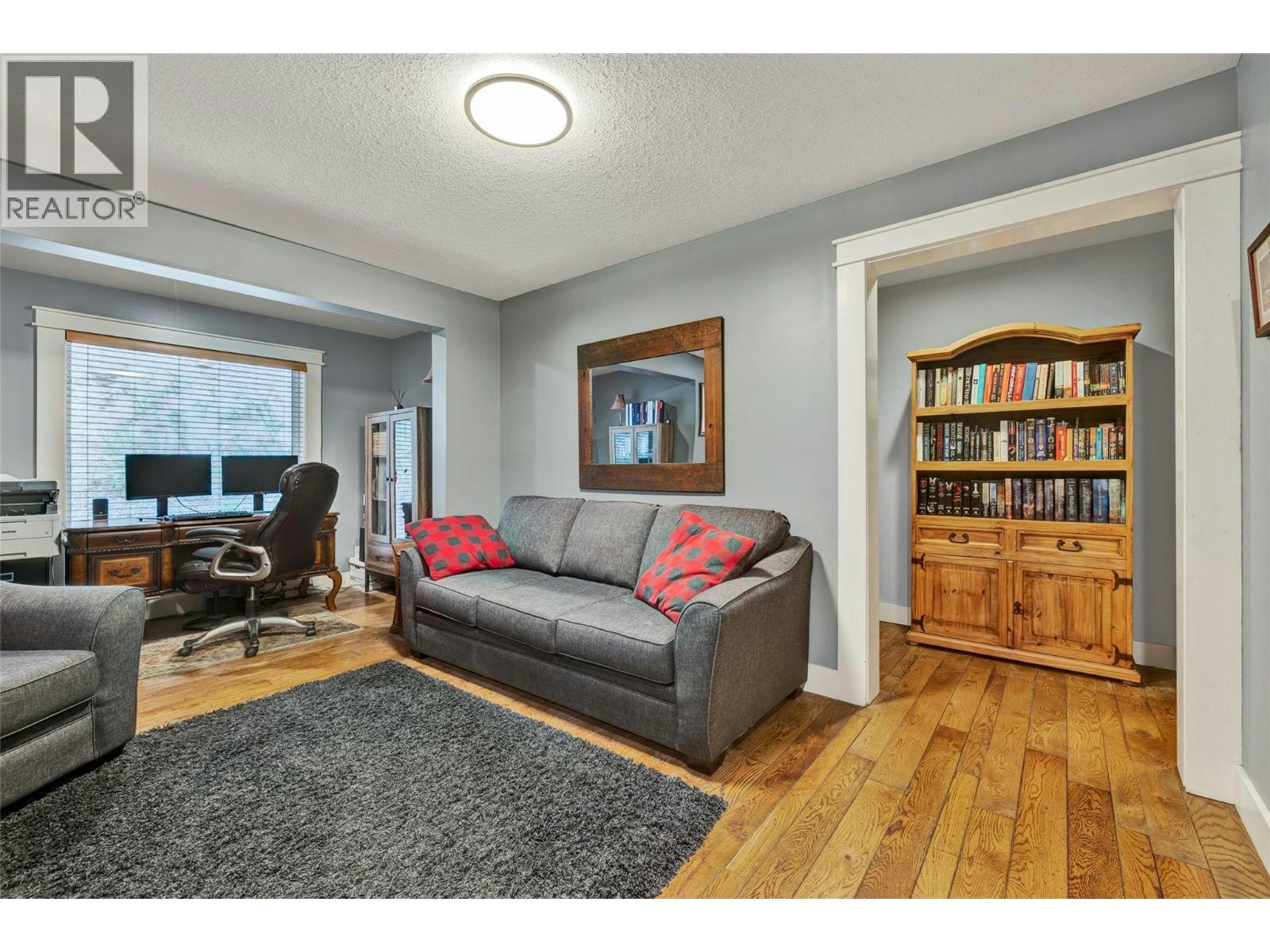 12300 E E 33 Highway Highway, Kelowna, BC, V1P 1K4 - 36