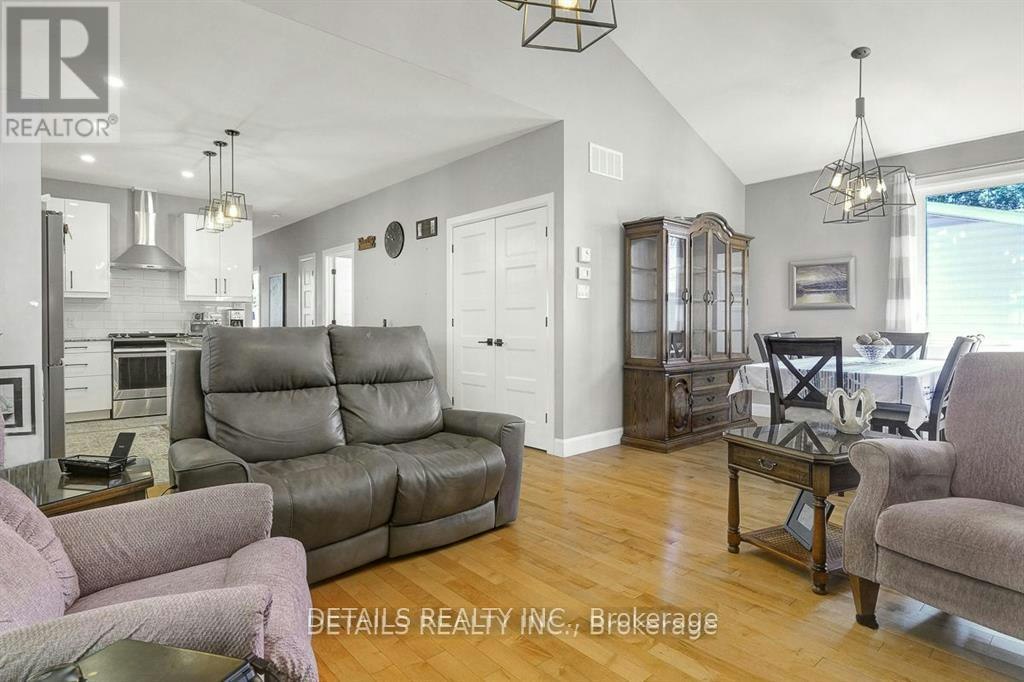 A Upper Unit 2565a Page Road, Ottawa, ON, K1W 1E5 - 9