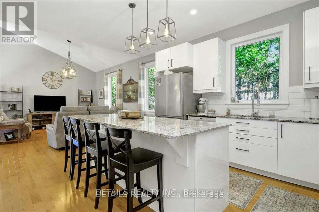 A Upper Unit 2565a Page Road, Ottawa, ON, K1W 1E5 - 2