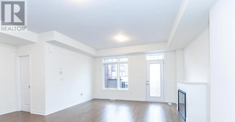 15 Gunton Street, Aurora, ON, L4G 4A9 - 15