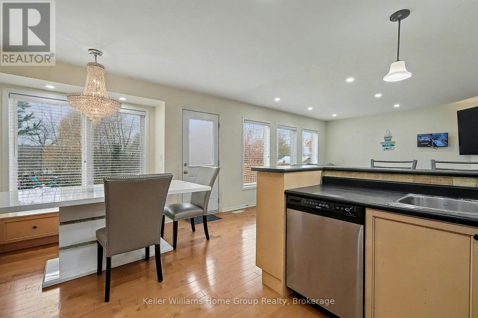 24 Baintree Way, Cambridge, ON, N1T 2H3 - 18