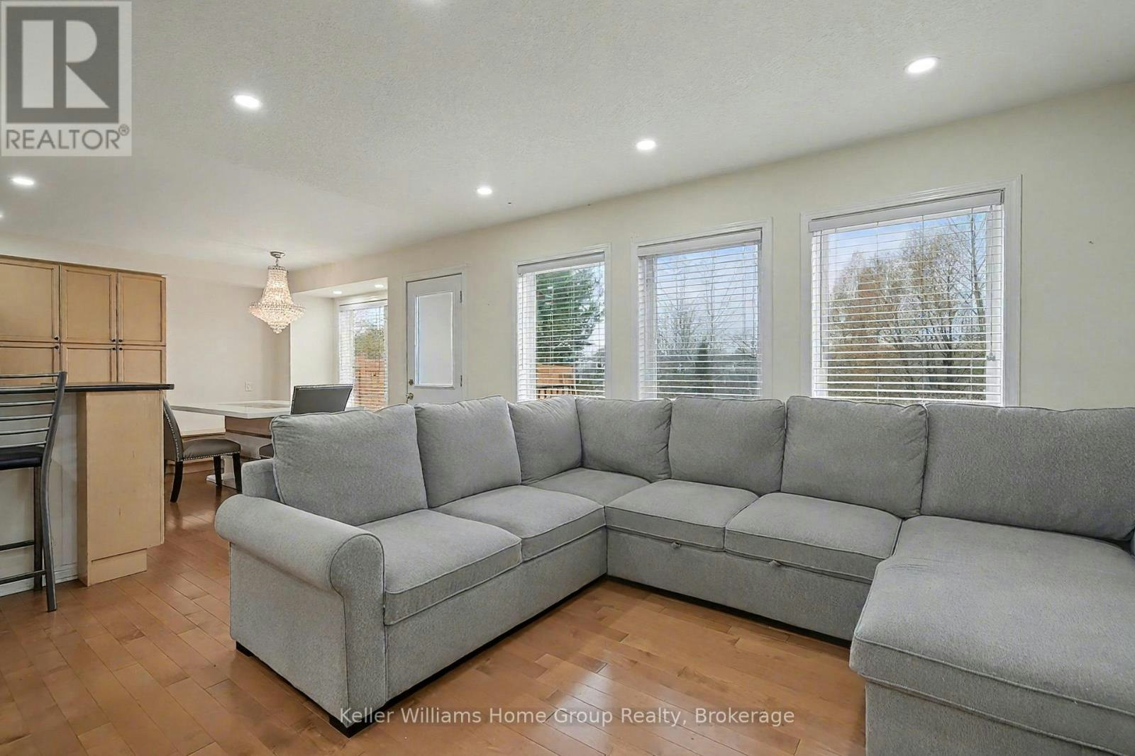 24 Baintree Way, Cambridge, ON, N1T 2H3 - 11