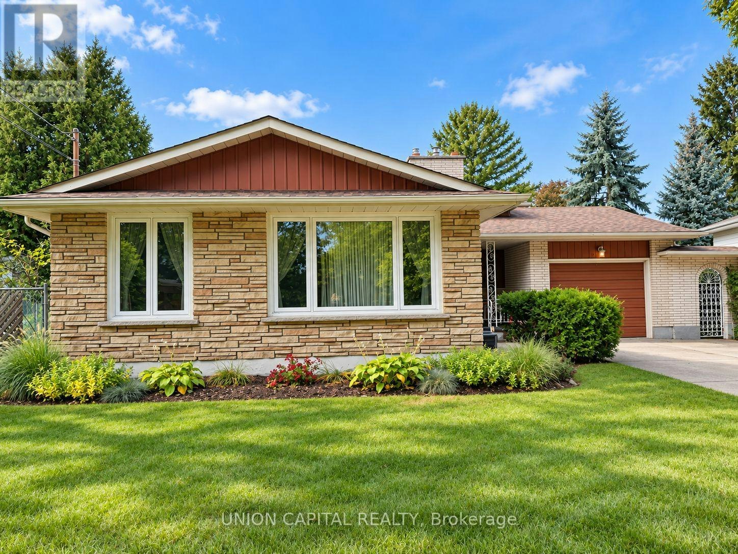 21 Croydon Drive, St. Catharines, ON, L2M 1J3