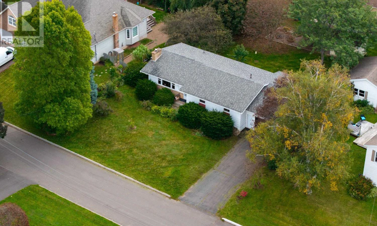 21 Smallwood Crescent