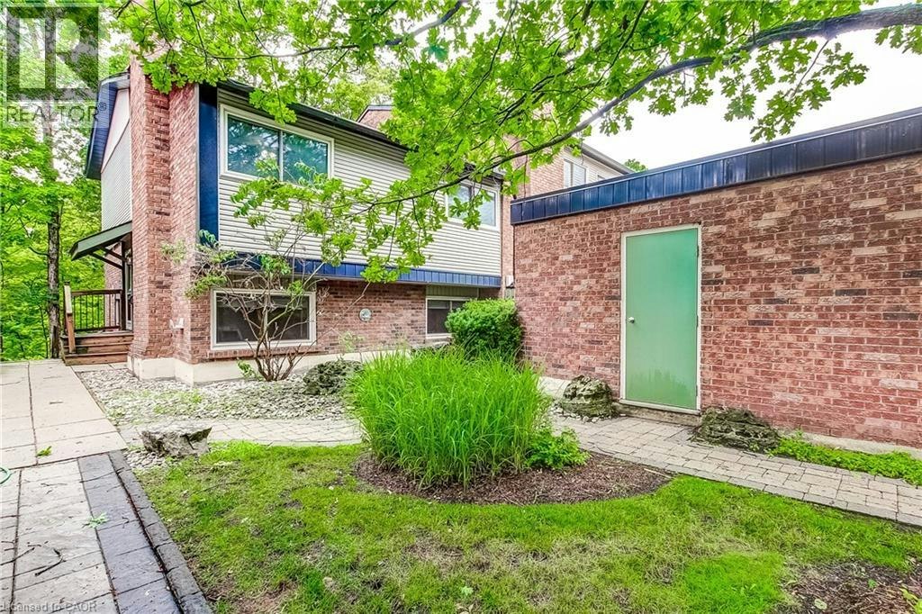 1-1580 Kerns Road, Burlington, ON, L7P 3A7