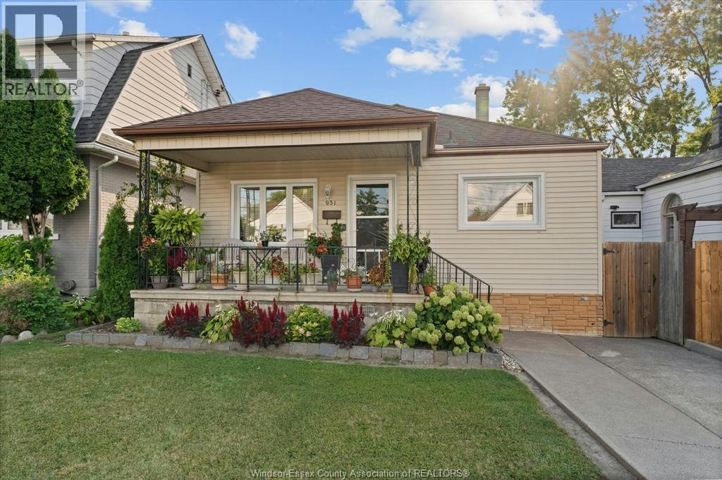 931 Lillian Avenue, Windsor, ON, N9A 1V4