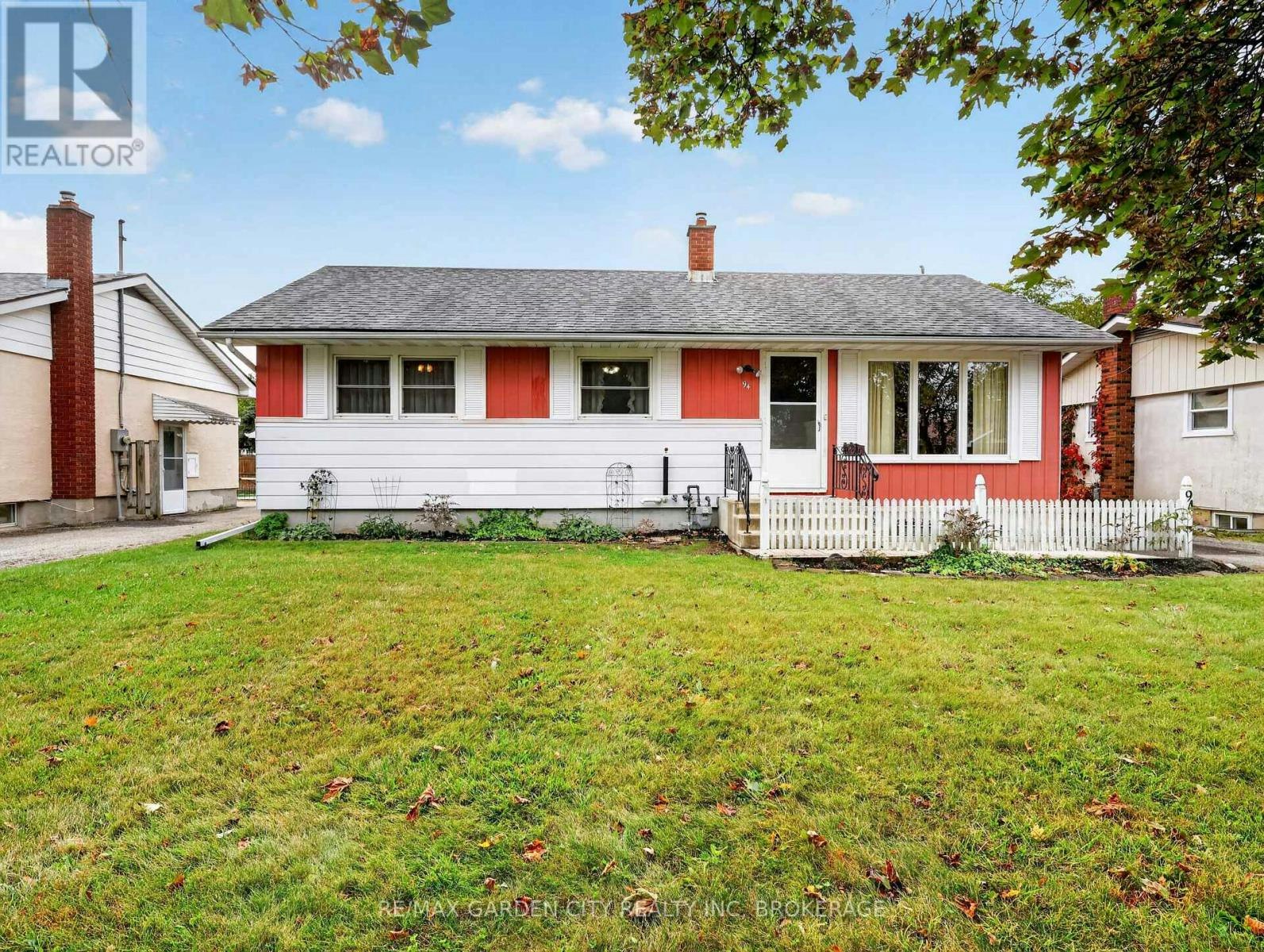 94 Jacobson Avenue, St. Catharines, ON, L2T 3A3
