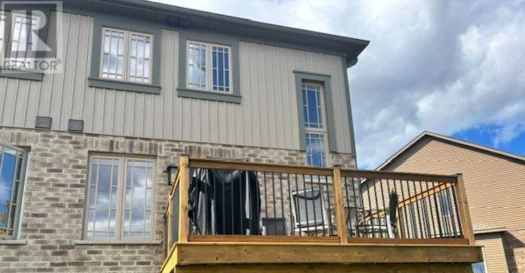 20 Foley Crescent, Collingwood, ON, L9Y 3B7 - 3