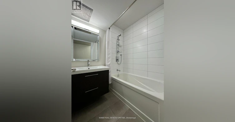 LOWER-228 Montrose Avenue, Toronto, ON, M6G 3G7 - 8