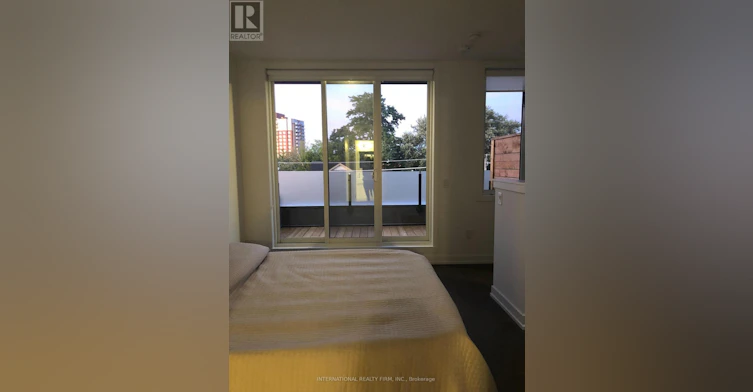48 Perth Avenue, Toronto, ON, M6R 0A8 - 30