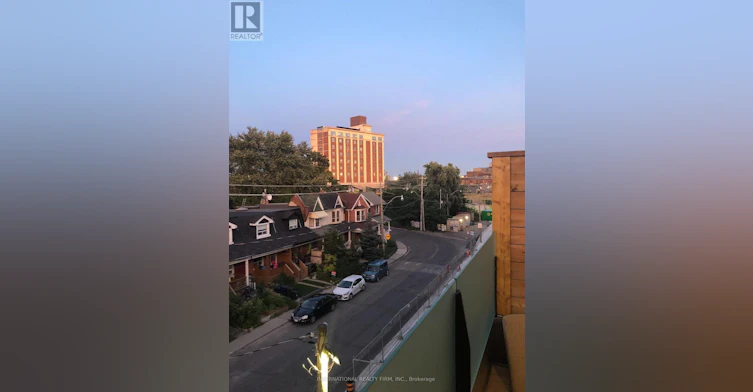 48 Perth Avenue, Toronto, ON, M6R 0A8 - 19