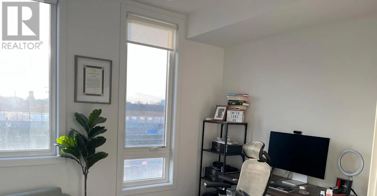 48 Perth Avenue, Toronto, ON, M6R 0A8 - 10