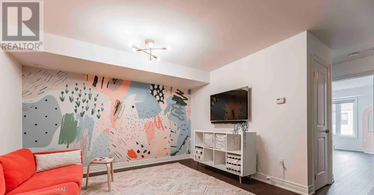 48 Hiawatha Court, Vaughan, ON, L4L 0J2 - 4