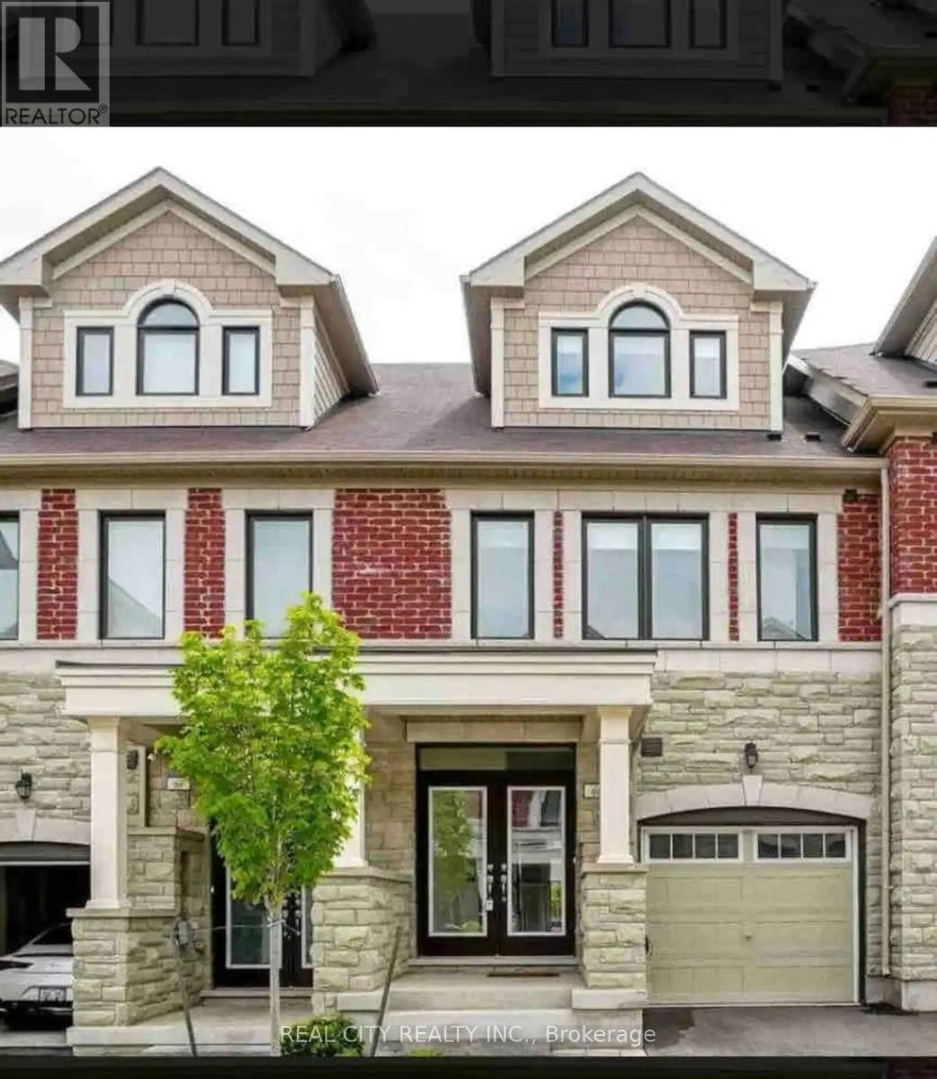 48 Hiawatha Court, Vaughan, ON, L4L 0J2 1