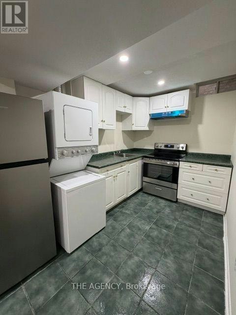 BSMT-584 Doubletree Lane, Newmarket, ON, L3X 2K6 - 3