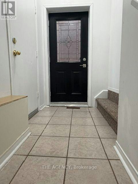 BSMT-584 Doubletree Lane, Newmarket, ON, L3X 2K6