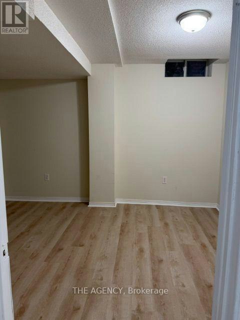 BSMT-584 Doubletree Lane, Newmarket, ON, L3X 2K6 - 7