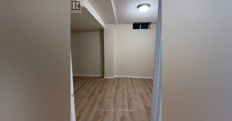 BSMT-584 Doubletree Lane, Newmarket, ON, L3X 2K6 - 7