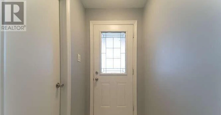 25 Tulip Drive, Brampton, ON, L6Y 3T5 - 3