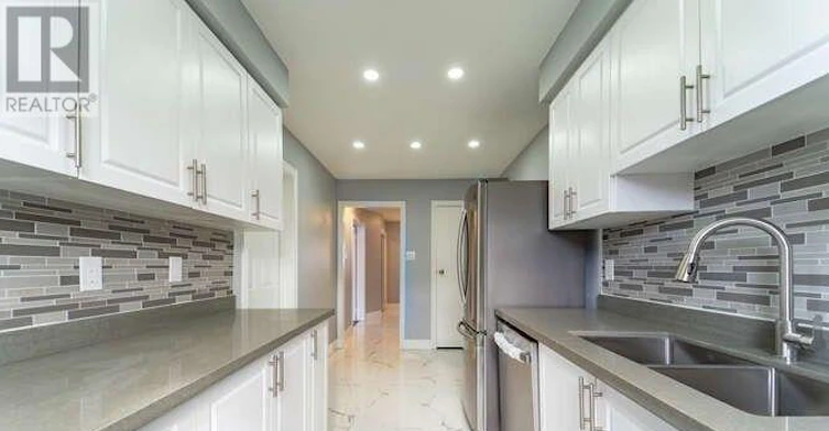 25 Tulip Drive, Brampton, ON, L6Y 3T5 - 10