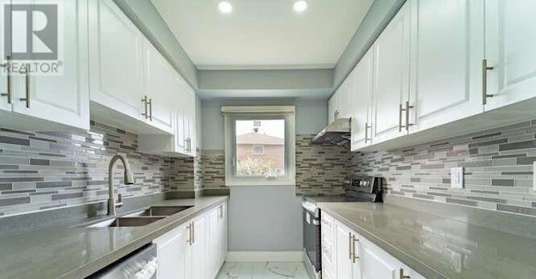 25 Tulip Drive, Brampton, ON, L6Y 3T5 - 9
