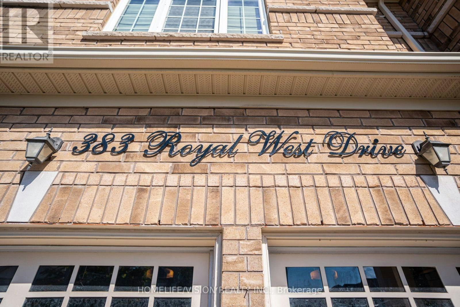 383 Royal West Drive, Brampton, ON, L6X 0B3 - 4