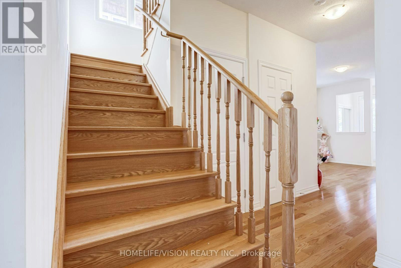 383 Royal West Drive, Brampton, ON, L6X 0B3 - 20