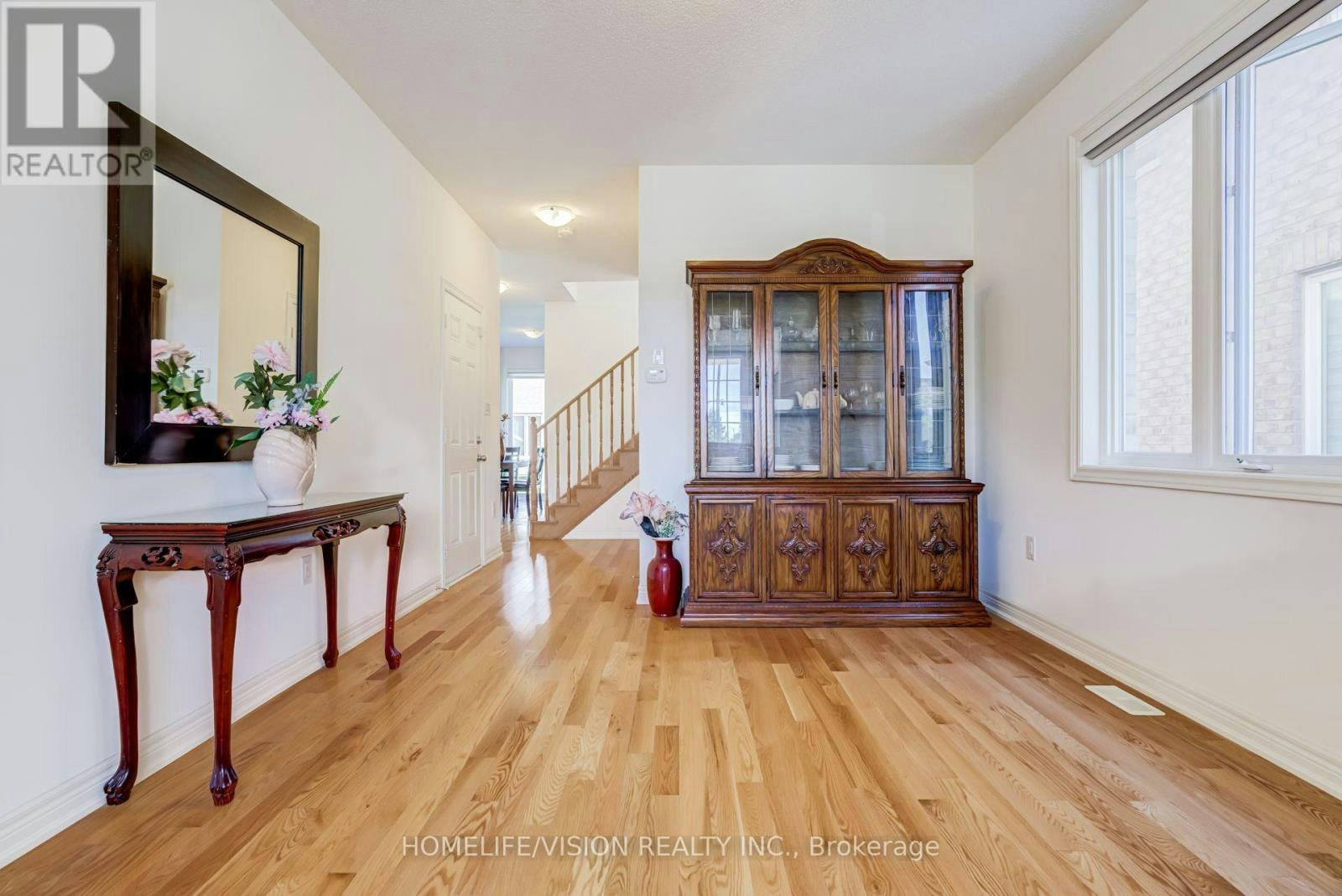 383 Royal West Drive, Brampton, ON, L6X 0B3 - 7
