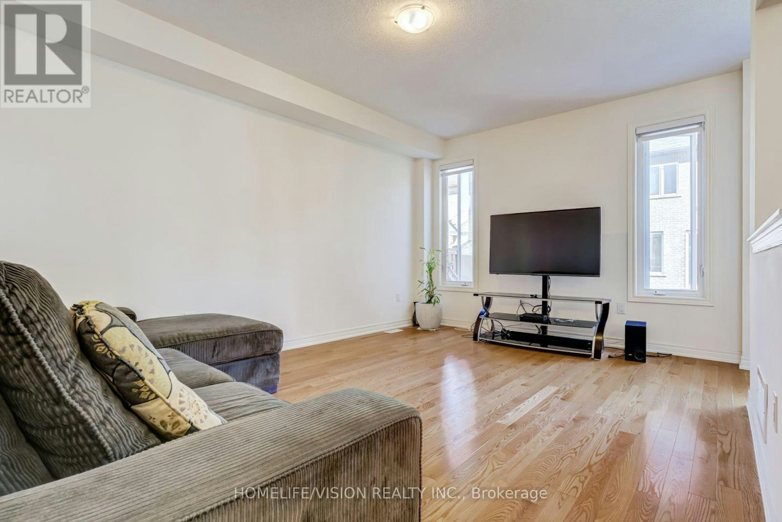 383 Royal West Drive, Brampton, ON, L6X 0B3 - 11