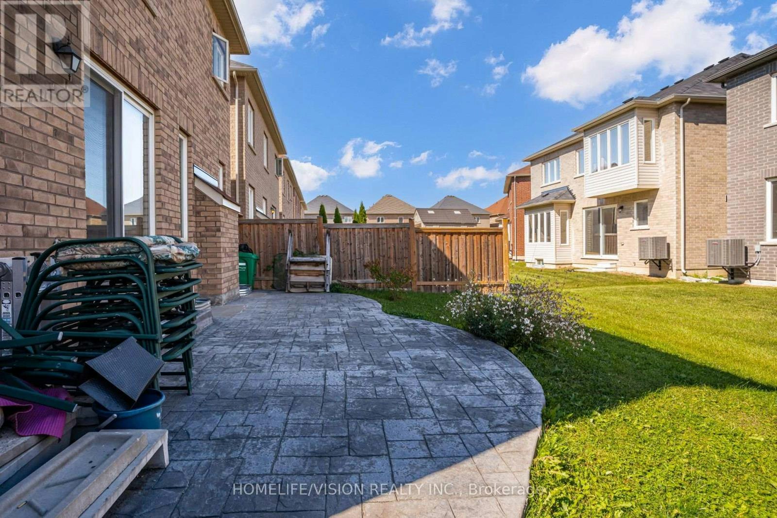 383 Royal West Drive, Brampton, ON, L6X 0B3 - 43