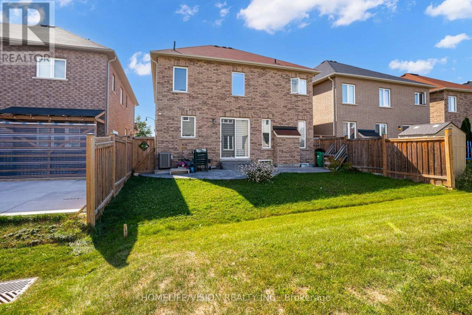 383 Royal West Drive, Brampton, ON, L6X 0B3 - 46